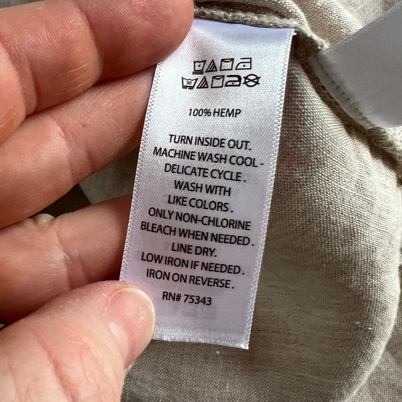 Tahari 100% Linen Women’s Mother of Pearl Button Down sleeveless tunic top Sz M - Picture 7 of 8